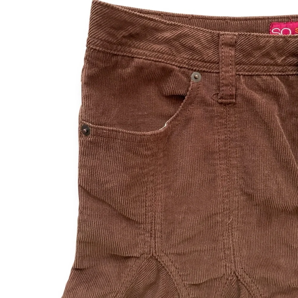 SO stretch Y2K vintage women’s corduroy frayed hem trumpet skirt brown size 5/10